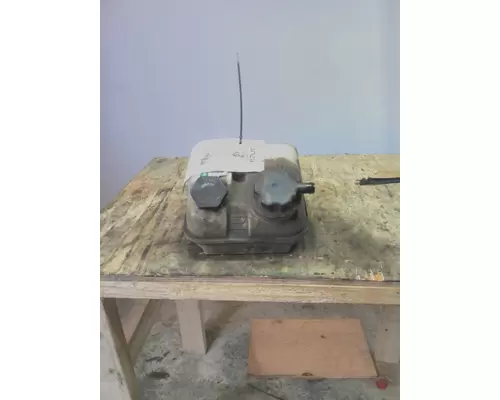 FREIGHTLINER CASCADIA 125 POWER STEERING RESERVOIR