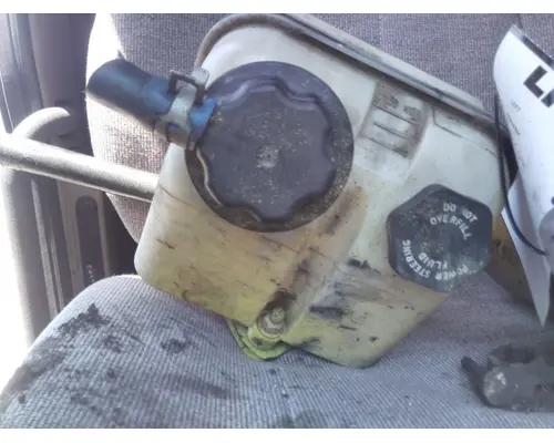 FREIGHTLINER CASCADIA 125 POWER STEERING RESERVOIR