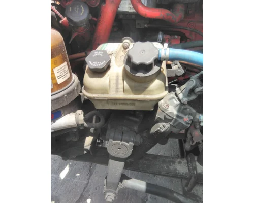 FREIGHTLINER CASCADIA 125 POWER STEERING RESERVOIR