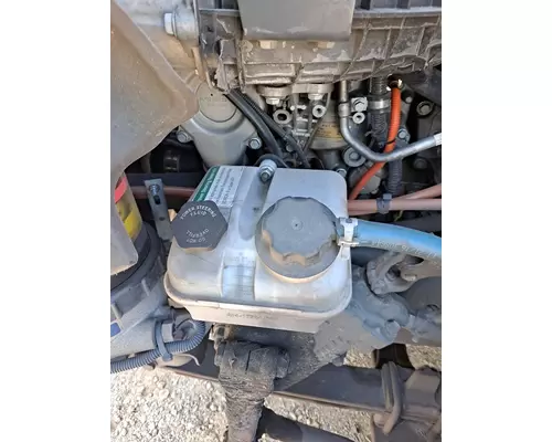 FREIGHTLINER CASCADIA 125 POWER STEERING RESERVOIR