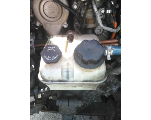 FREIGHTLINER CASCADIA 125 POWER STEERING RESERVOIR