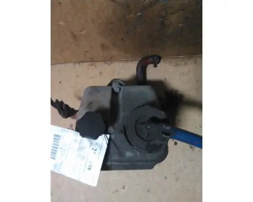 FREIGHTLINER CASCADIA 125 POWER STEERING RESERVOIR