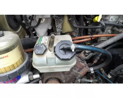 FREIGHTLINER CASCADIA 125 POWER STEERING RESERVOIR