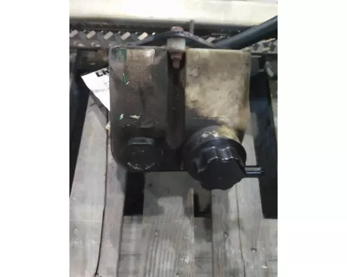 FREIGHTLINER CASCADIA 125 POWER STEERING RESERVOIR