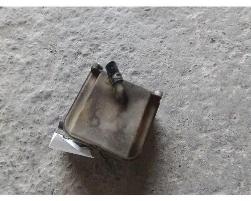 FREIGHTLINER CASCADIA 125 POWER STEERING RESERVOIR