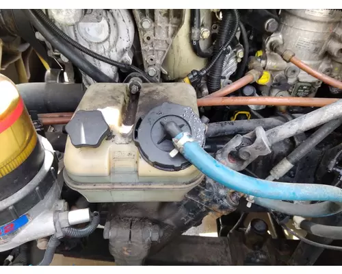 FREIGHTLINER CASCADIA 125 POWER STEERING RESERVOIR