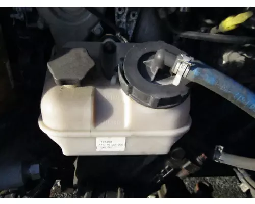 FREIGHTLINER CASCADIA 125 POWER STEERING RESERVOIR