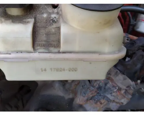 FREIGHTLINER CASCADIA 125 POWER STEERING RESERVOIR