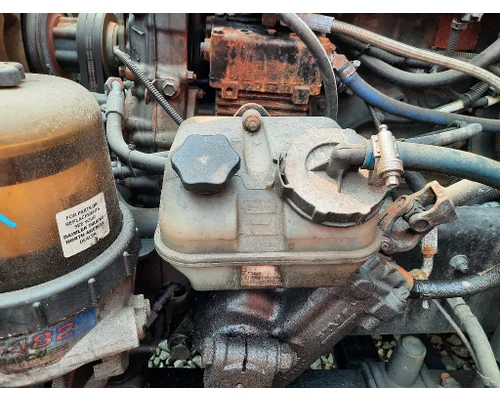 FREIGHTLINER CASCADIA 125 POWER STEERING RESERVOIR