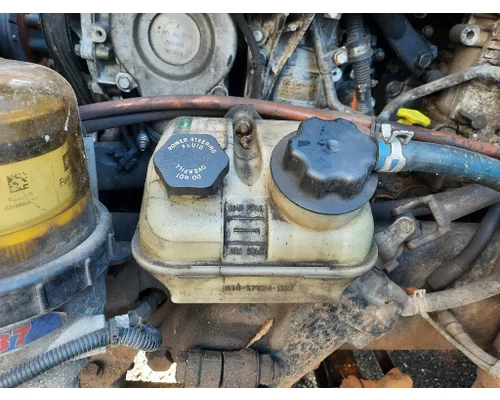 FREIGHTLINER CASCADIA 125 POWER STEERING RESERVOIR