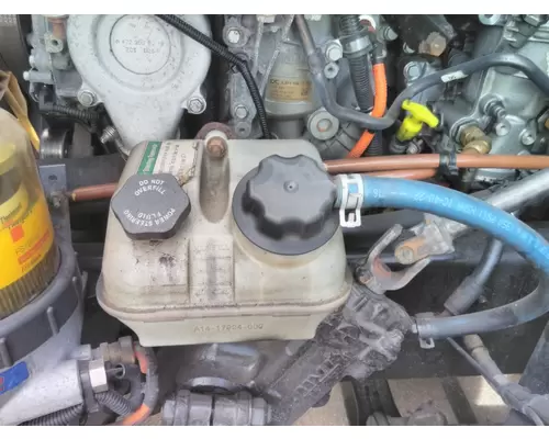 FREIGHTLINER CASCADIA 125 POWER STEERING RESERVOIR