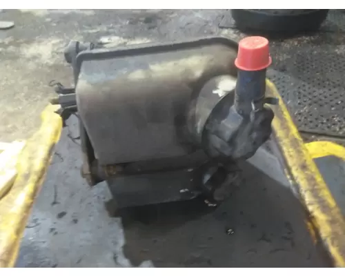 FREIGHTLINER CASCADIA 125 POWER STEERING RESERVOIR
