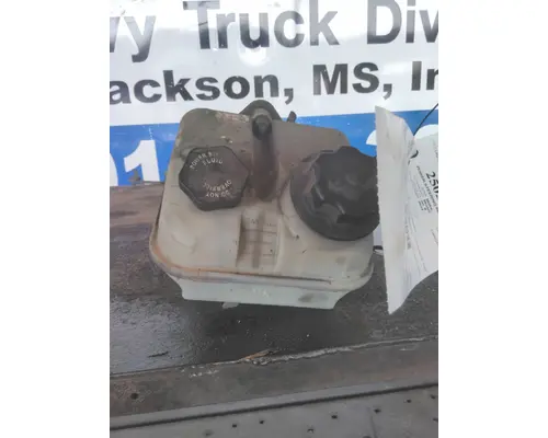 FREIGHTLINER CASCADIA 125 POWER STEERING RESERVOIR