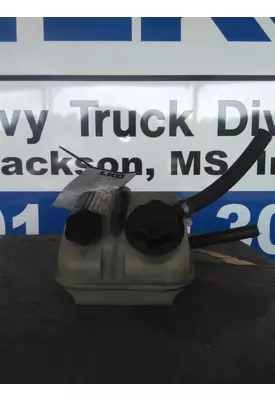 FREIGHTLINER CASCADIA 125 POWER STEERING RESERVOIR
