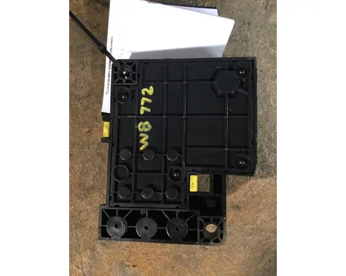 FREIGHTLINER CASCADIA 125 POWERNET DISTRIBUTION BOX (PNDB)