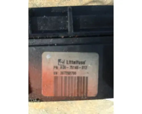 FREIGHTLINER CASCADIA 125 POWERNET DISTRIBUTION BOX (PNDB)