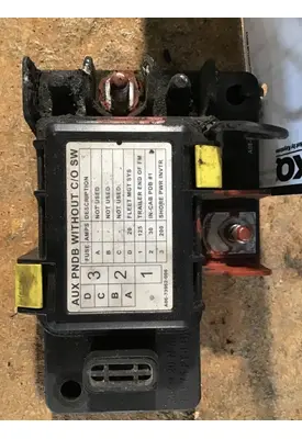 FREIGHTLINER CASCADIA 125 POWERNET DISTRIBUTION BOX (PNDB)
