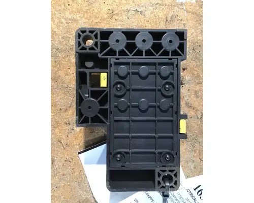 FREIGHTLINER CASCADIA 125 POWERNET DISTRIBUTION BOX (PNDB)