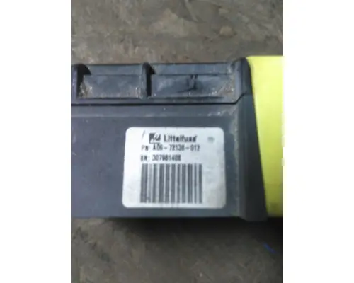 FREIGHTLINER CASCADIA 125 POWERNET DISTRIBUTION BOX (PNDB)