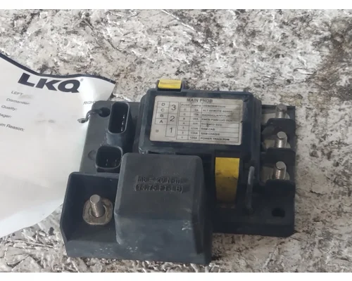 FREIGHTLINER CASCADIA 125 POWERNET DISTRIBUTION BOX (PNDB)