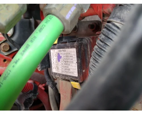 FREIGHTLINER CASCADIA 125 POWERNET DISTRIBUTION BOX (PNDB)