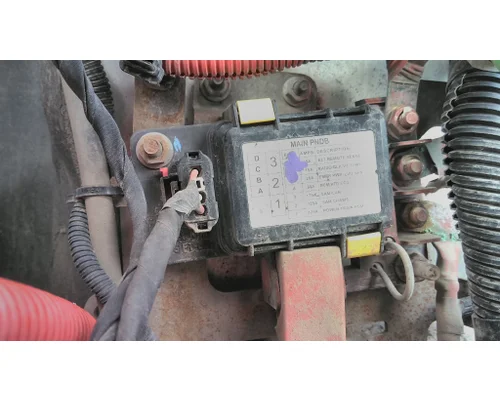 FREIGHTLINER CASCADIA 125 POWERNET DISTRIBUTION BOX (PNDB)