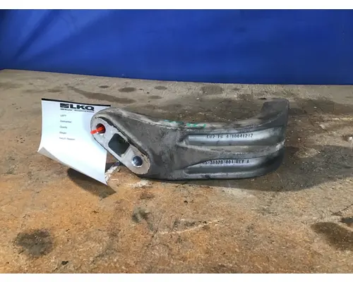 FREIGHTLINER CASCADIA 125 RADIATOR BRACKET