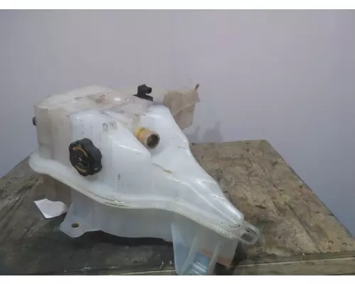 FREIGHTLINER CASCADIA 125 RADIATOR OVERFLOW TANK