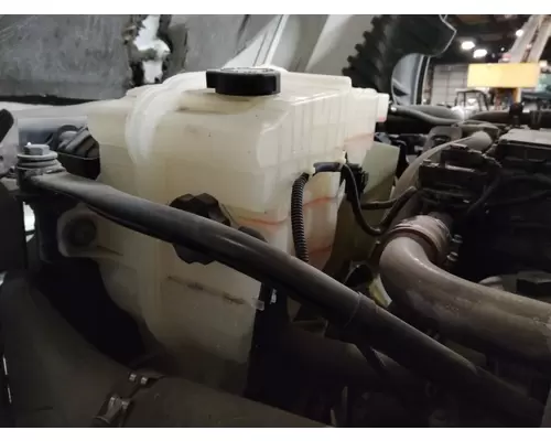 FREIGHTLINER CASCADIA 125 RADIATOR OVERFLOW TANK