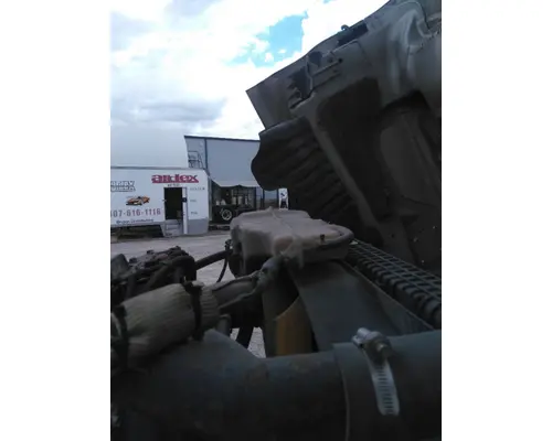 FREIGHTLINER CASCADIA 125 RADIATOR OVERFLOW TANK