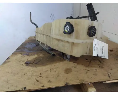 FREIGHTLINER CASCADIA 125 RADIATOR OVERFLOW TANK