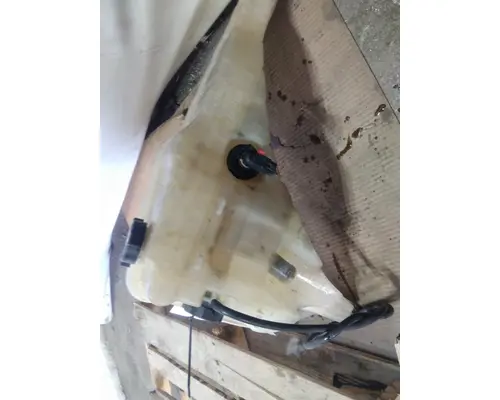 FREIGHTLINER CASCADIA 125 RADIATOR OVERFLOW TANK