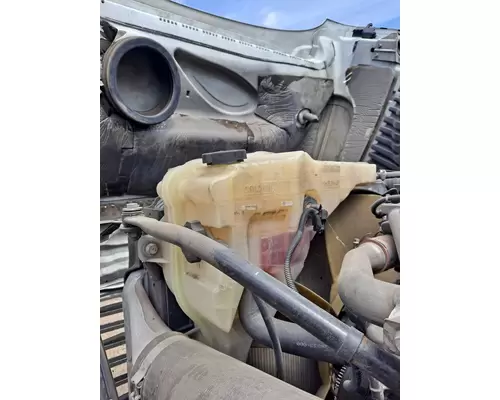 FREIGHTLINER CASCADIA 125 RADIATOR OVERFLOW TANK