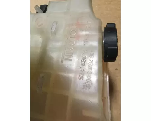 FREIGHTLINER CASCADIA 125 RADIATOR OVERFLOW TANK