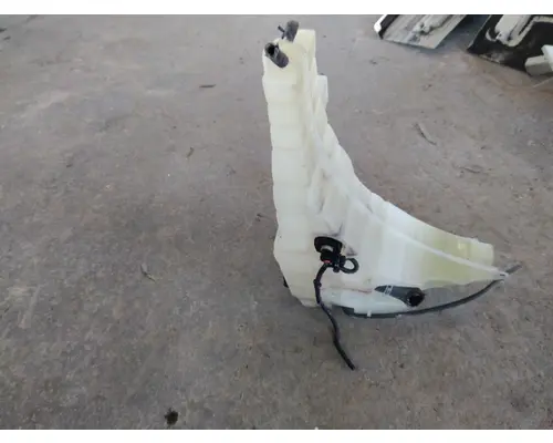 FREIGHTLINER CASCADIA 125 RADIATOR OVERFLOW TANK
