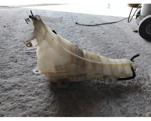 FREIGHTLINER CASCADIA 125 RADIATOR OVERFLOW TANK