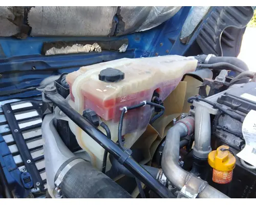 FREIGHTLINER CASCADIA 125 RADIATOR OVERFLOW TANK