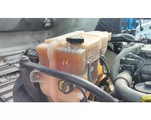 FREIGHTLINER CASCADIA 125 RADIATOR OVERFLOW TANK