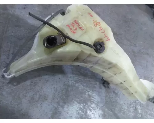 FREIGHTLINER CASCADIA 125 RADIATOR OVERFLOW TANK
