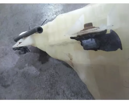 FREIGHTLINER CASCADIA 125 RADIATOR OVERFLOW TANK
