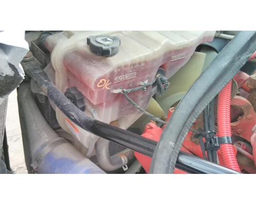 FREIGHTLINER CASCADIA 125 RADIATOR OVERFLOW TANK