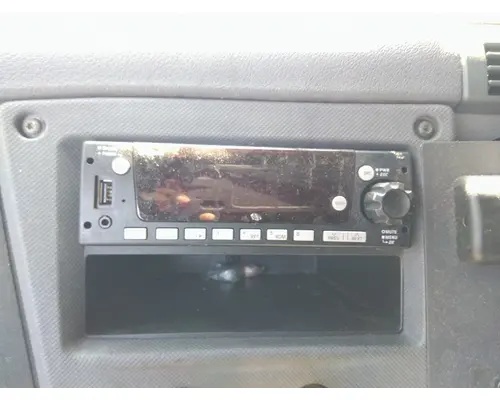FREIGHTLINER CASCADIA 125 RADIO AMFMBLUETOOTH