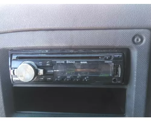 FREIGHTLINER CASCADIA 125 RADIO AMFMCD