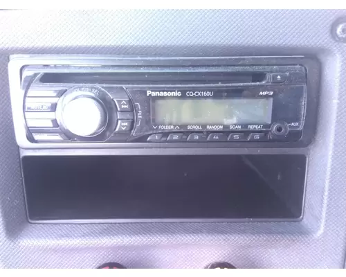 FREIGHTLINER CASCADIA 125 RADIO AMFM