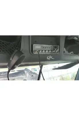 FREIGHTLINER CASCADIA 125 RADIO A/V EQUIPMENT