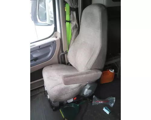 FREIGHTLINER CASCADIA 125 SEAT, FRONT