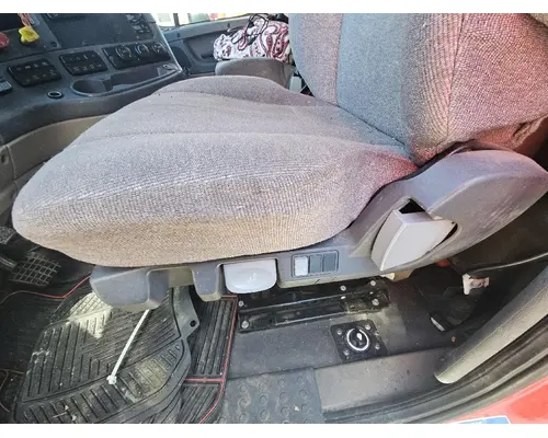 FREIGHTLINER CASCADIA 125 SEAT, FRONT