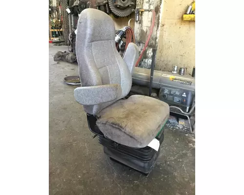 FREIGHTLINER CASCADIA 125 SEAT, FRONT