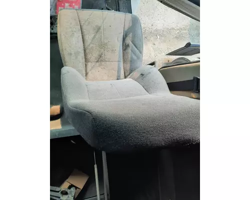 FREIGHTLINER CASCADIA 125 SEAT, FRONT