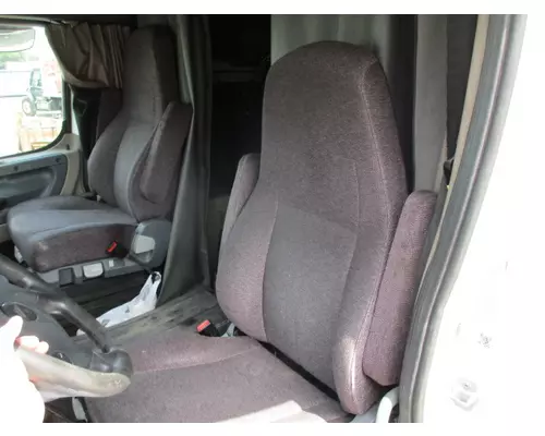 FREIGHTLINER CASCADIA 125 SEAT, FRONT